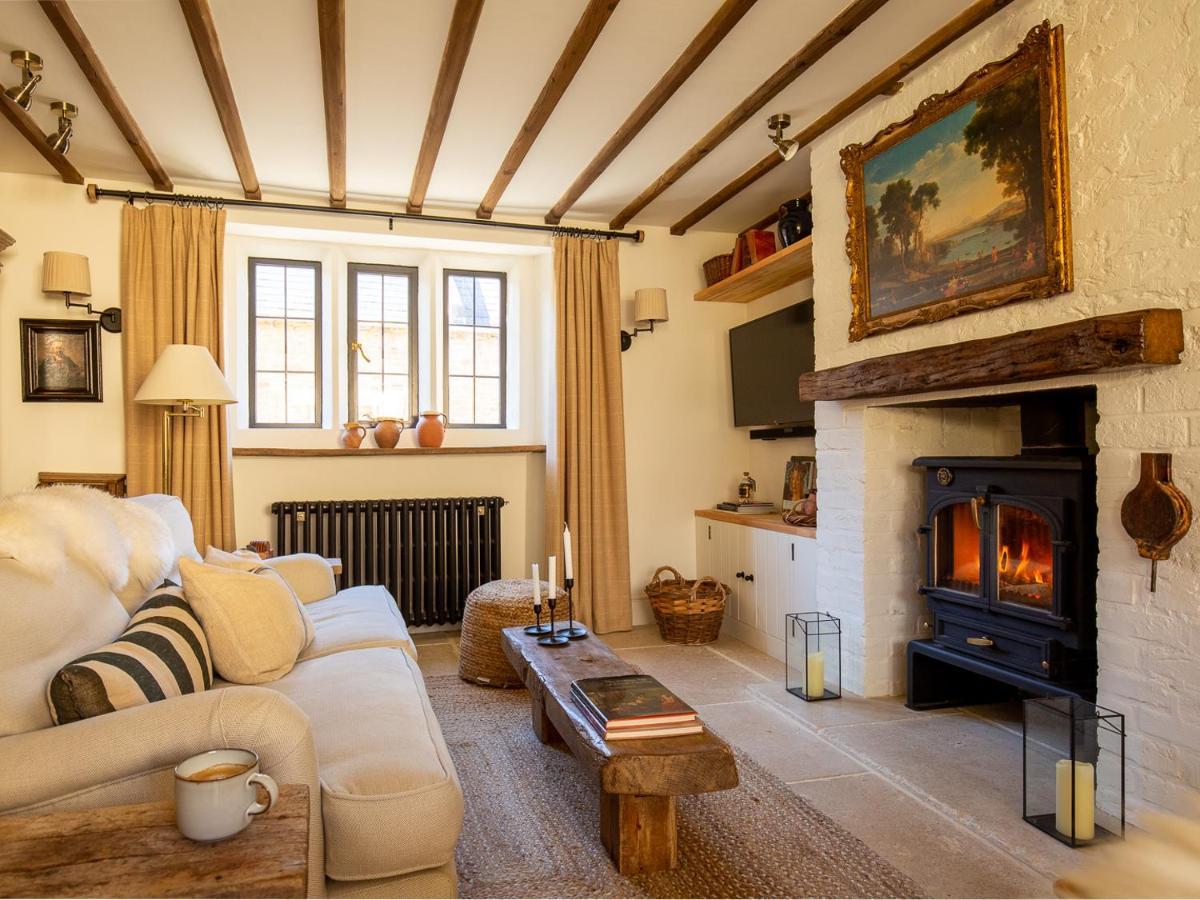 Little Oakley Cottage Sandford St Martin Exteriör bild